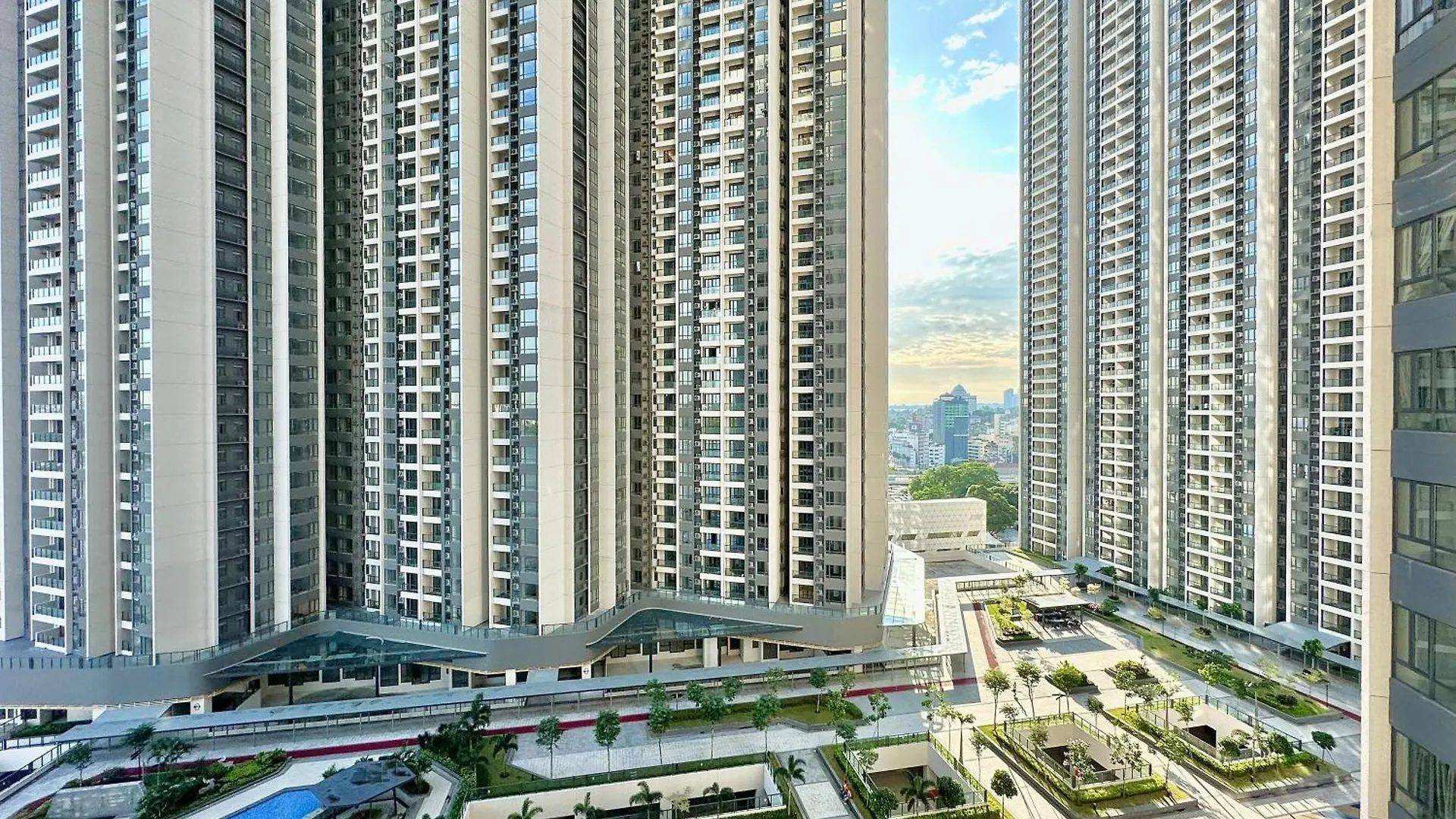 R&F Princess Cove Phase 2 Seine Region Near Ciq By Stayrene Johor Bahru Malaysia
