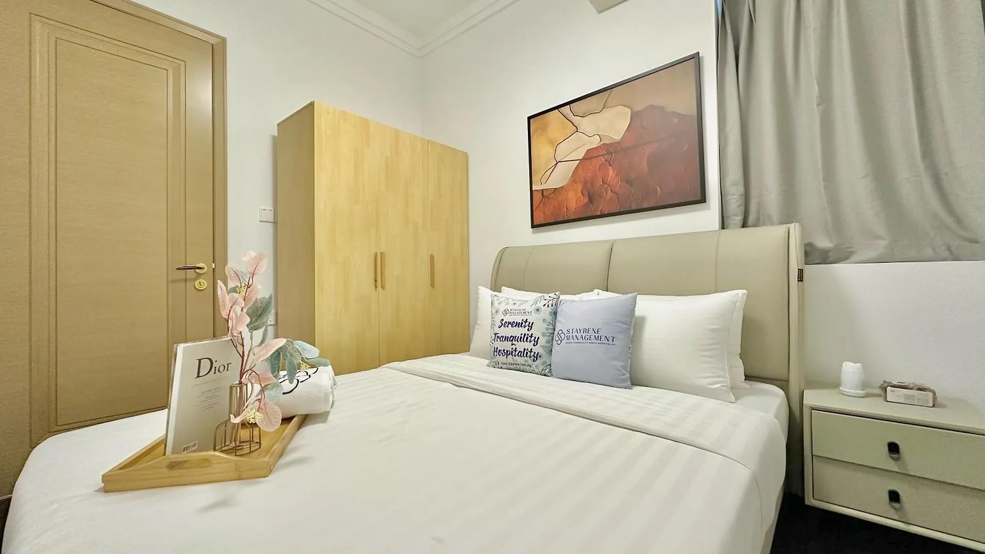 Apartment R&F Princess Cove Phase 2 Seine Region Near Ciq By Stayrene Johor Bahru