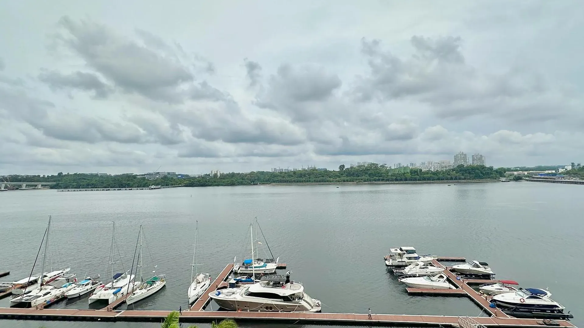 R&F Princess Cove Phase 2 Seine Region Near Ciq By Stayrene Johor Bahru Apartment