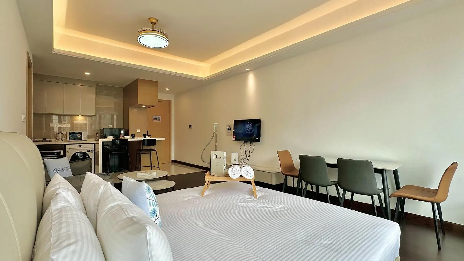 R&F Princess Cove Phase 2 Seine Region Near Ciq By Stayrene Johor Bahru Apartment