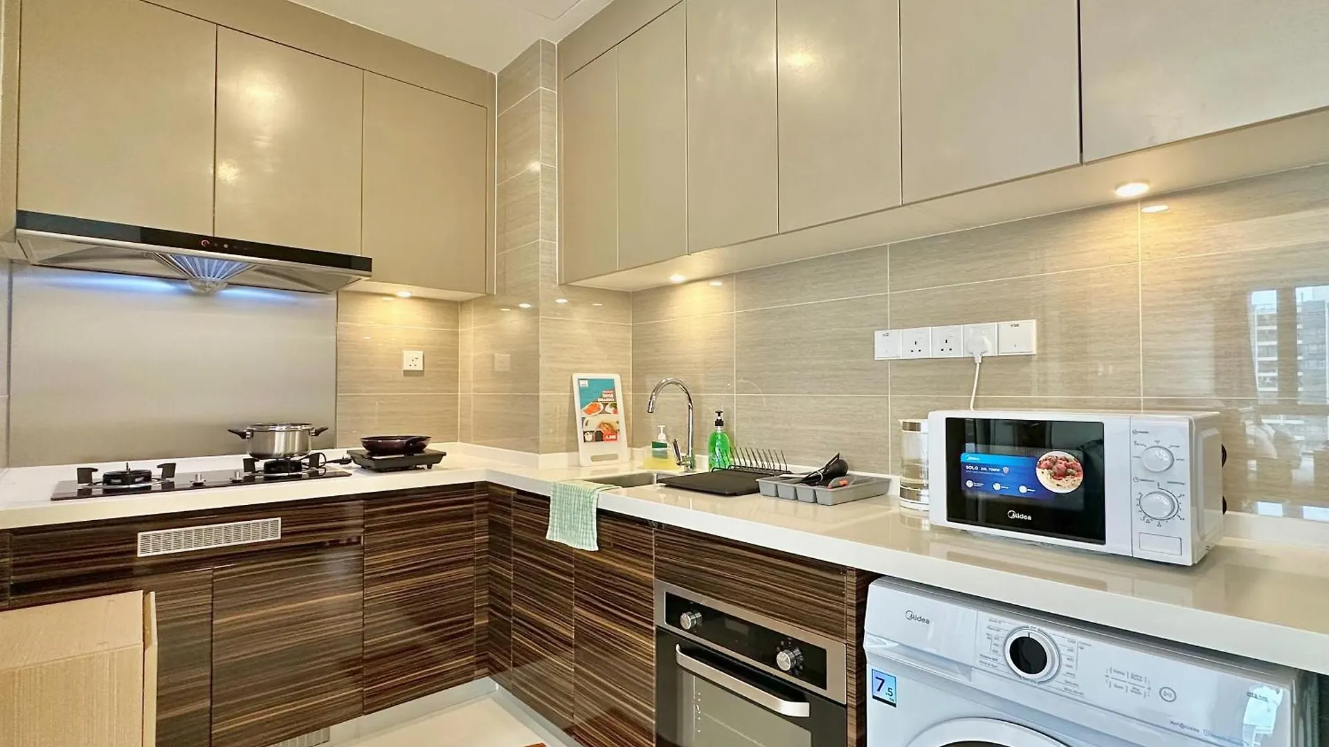 R&F Princess Cove Phase 2 Seine Region Near Ciq By Stayrene Johor Bahru Malaysia