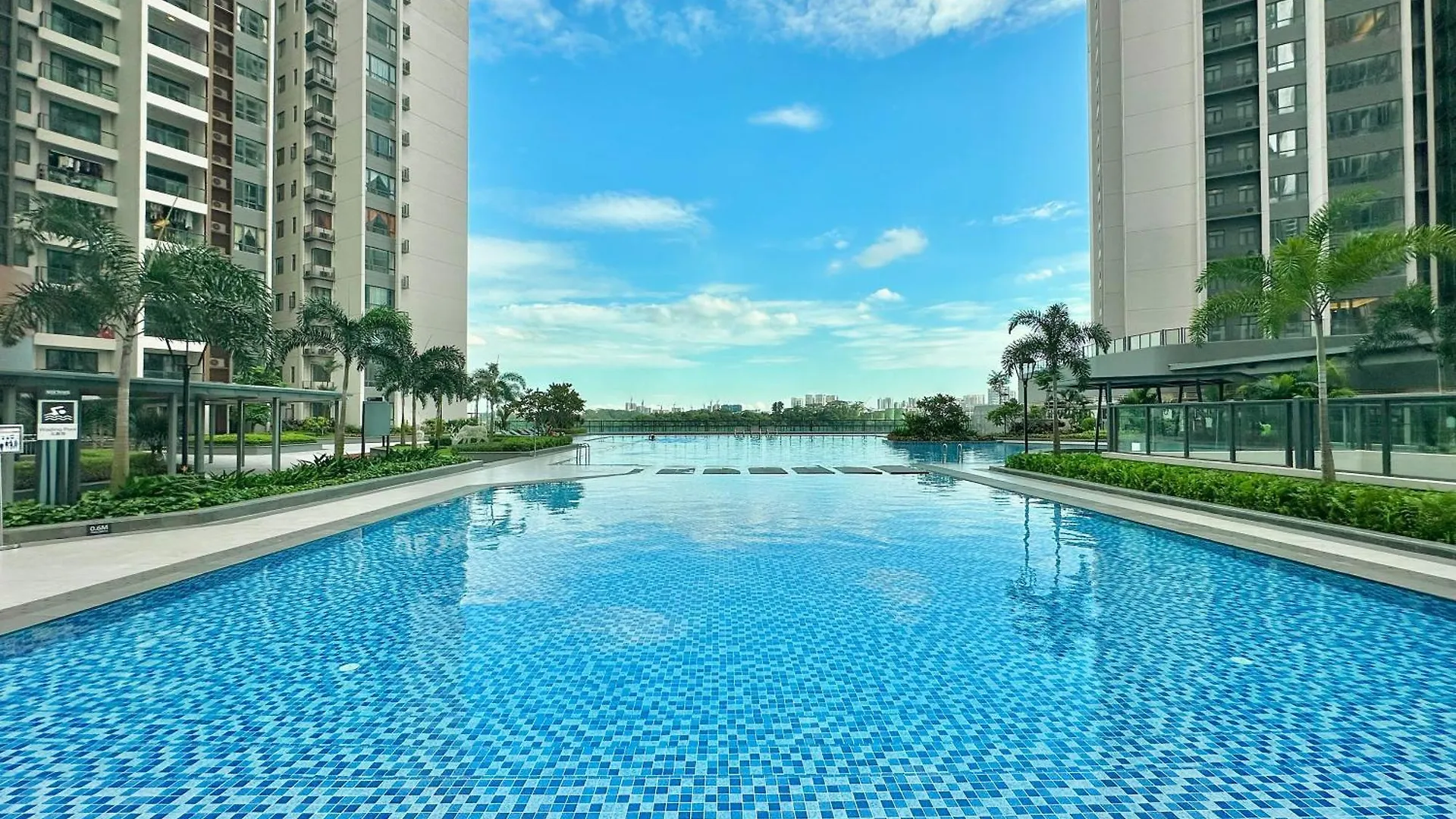 R&F Princess Cove Phase 2 Seine Region Near Ciq By Stayrene Johor Bahru