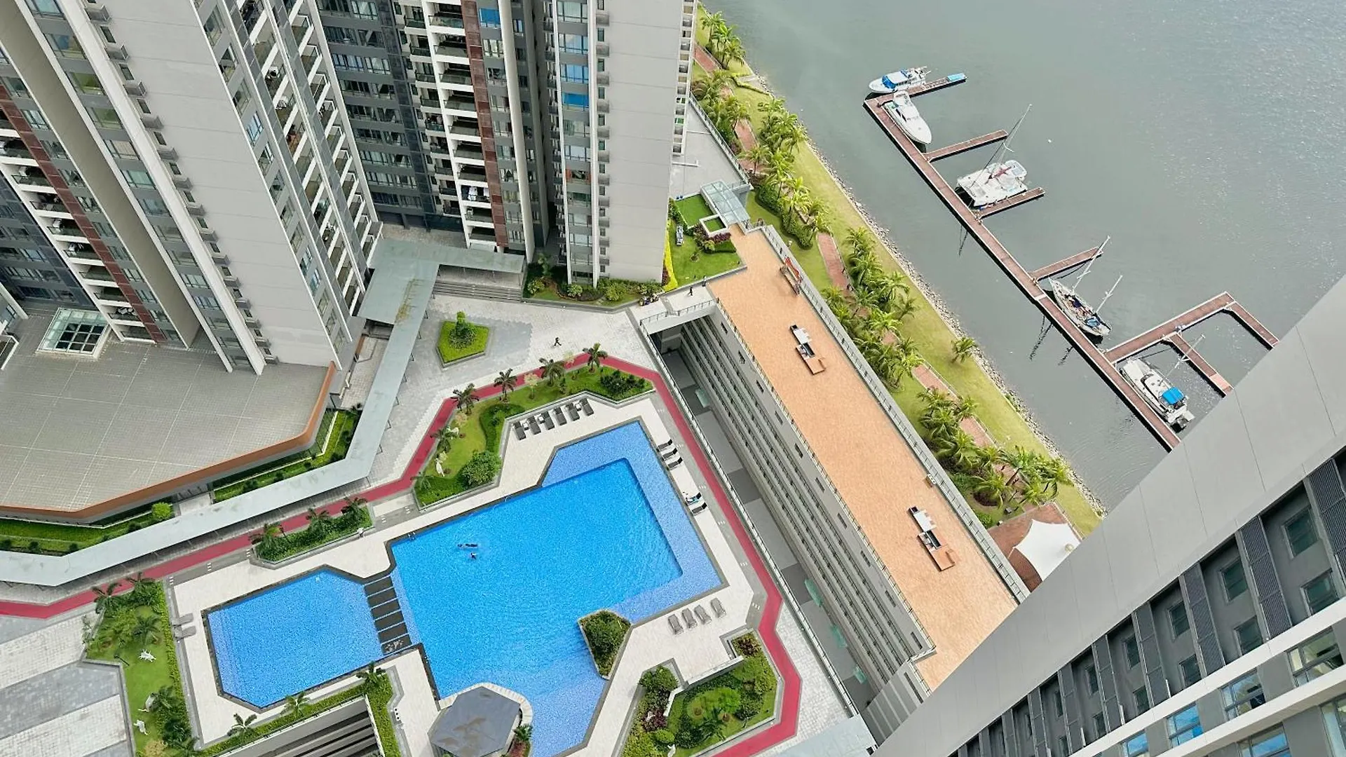 Apartamento R&F Princess Cove Phase 2 Seine Region Near Ciq By Stayrene Johor Bahru