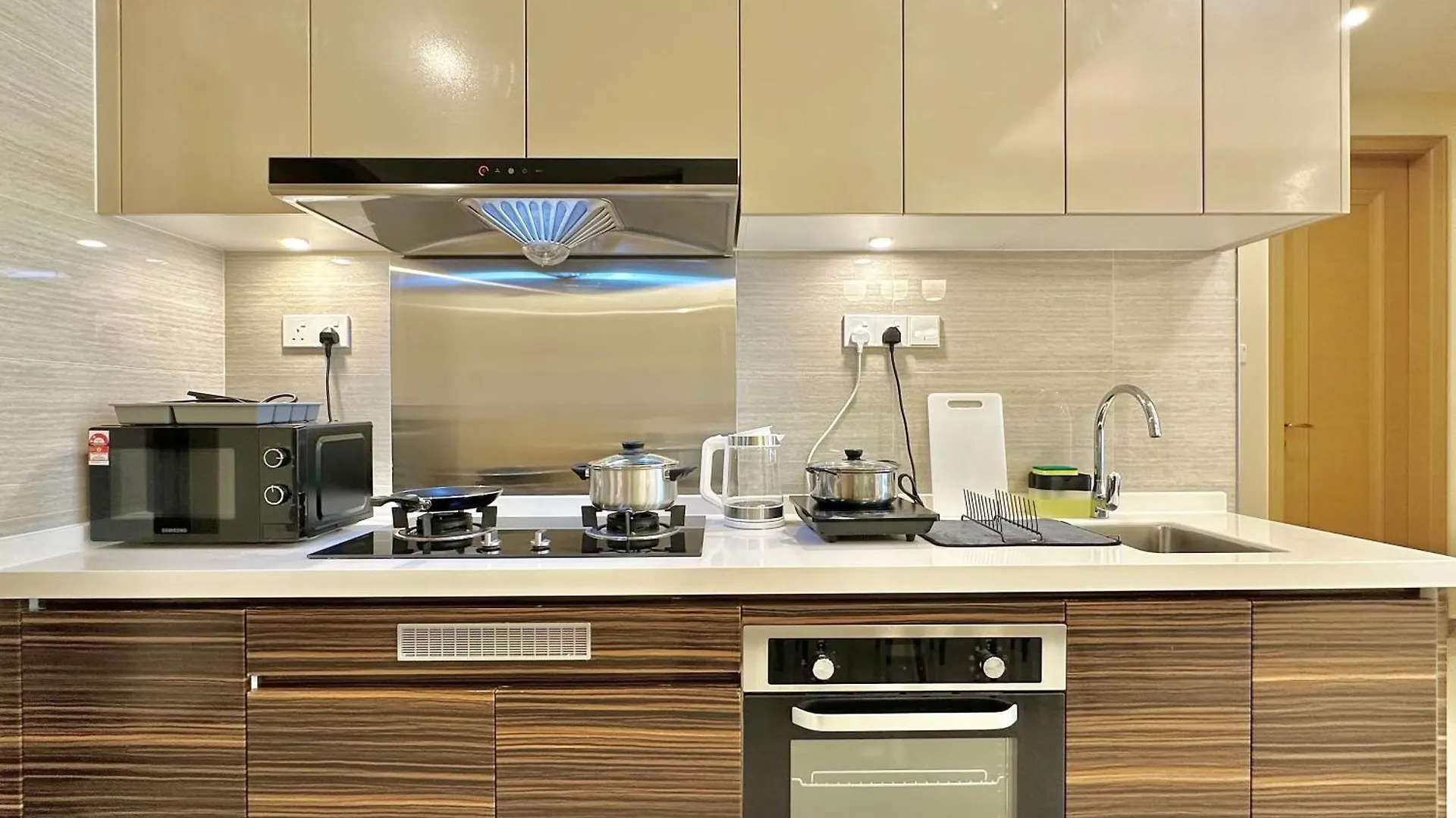 Lägenhet R&F Princess Cove Phase 2 Seine Region Near Ciq By Stayrene Johor Bahru Malaysia