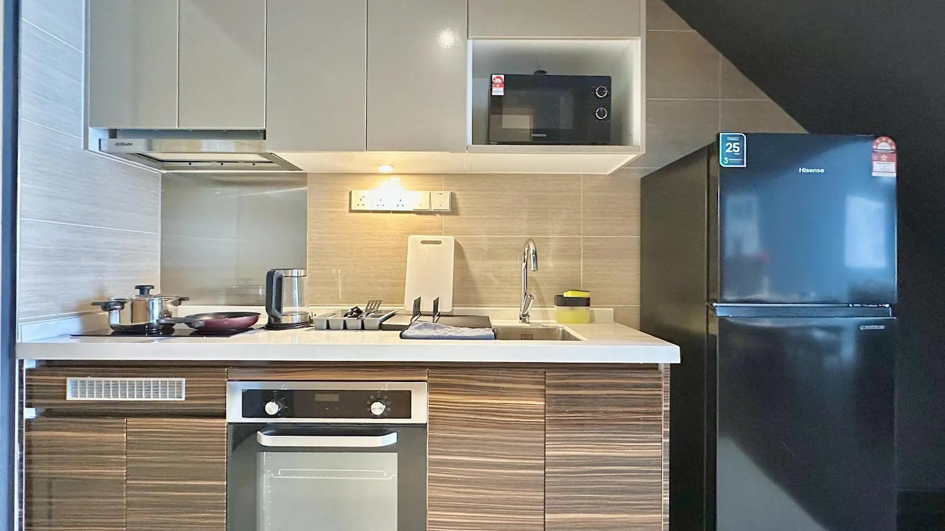 Apartamento R&F Princess Cove Phase 2 Seine Region Near Ciq By Stayrene Johor Bahru